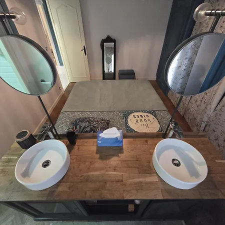 Ferienhaus La Maison Bleue Avec Grande Piscine Chauffee *