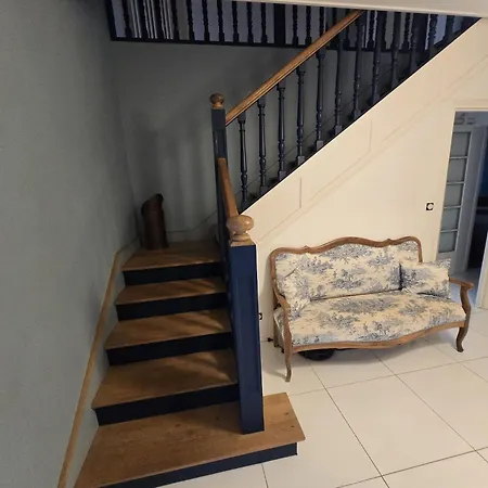 La Maison Bleue Avec Grande Piscine Chauffee * Bozouls