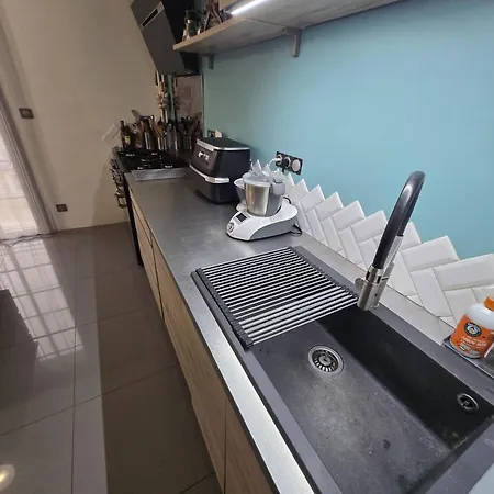 La Maison Bleue Avec Grande Piscine Chauffee Дом отдыха